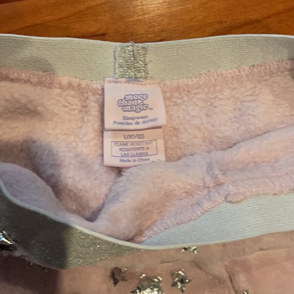 Pajama Tops, Shorts, Pants - Picture 2 of 6